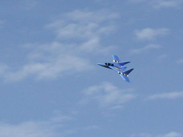 TwinJet, au sol avant le premier vol