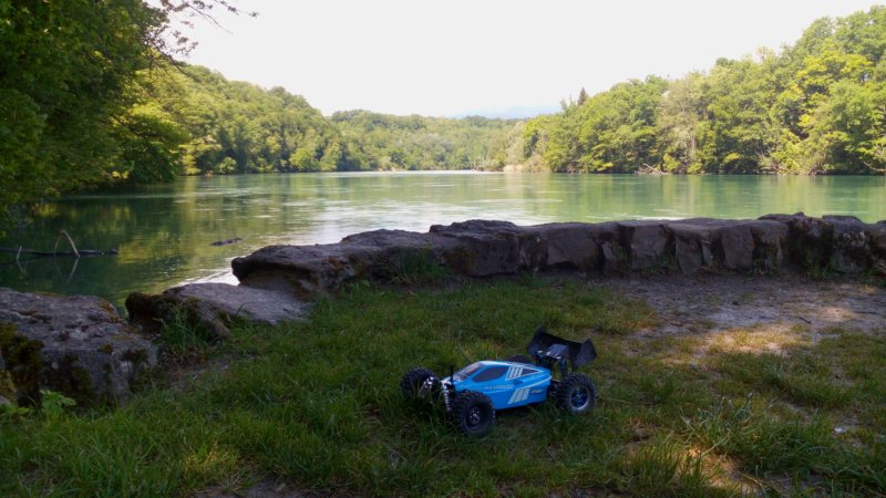 photo02.jpg